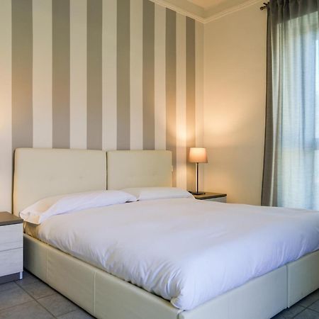Montalto Apartment Turin Bagian luar foto