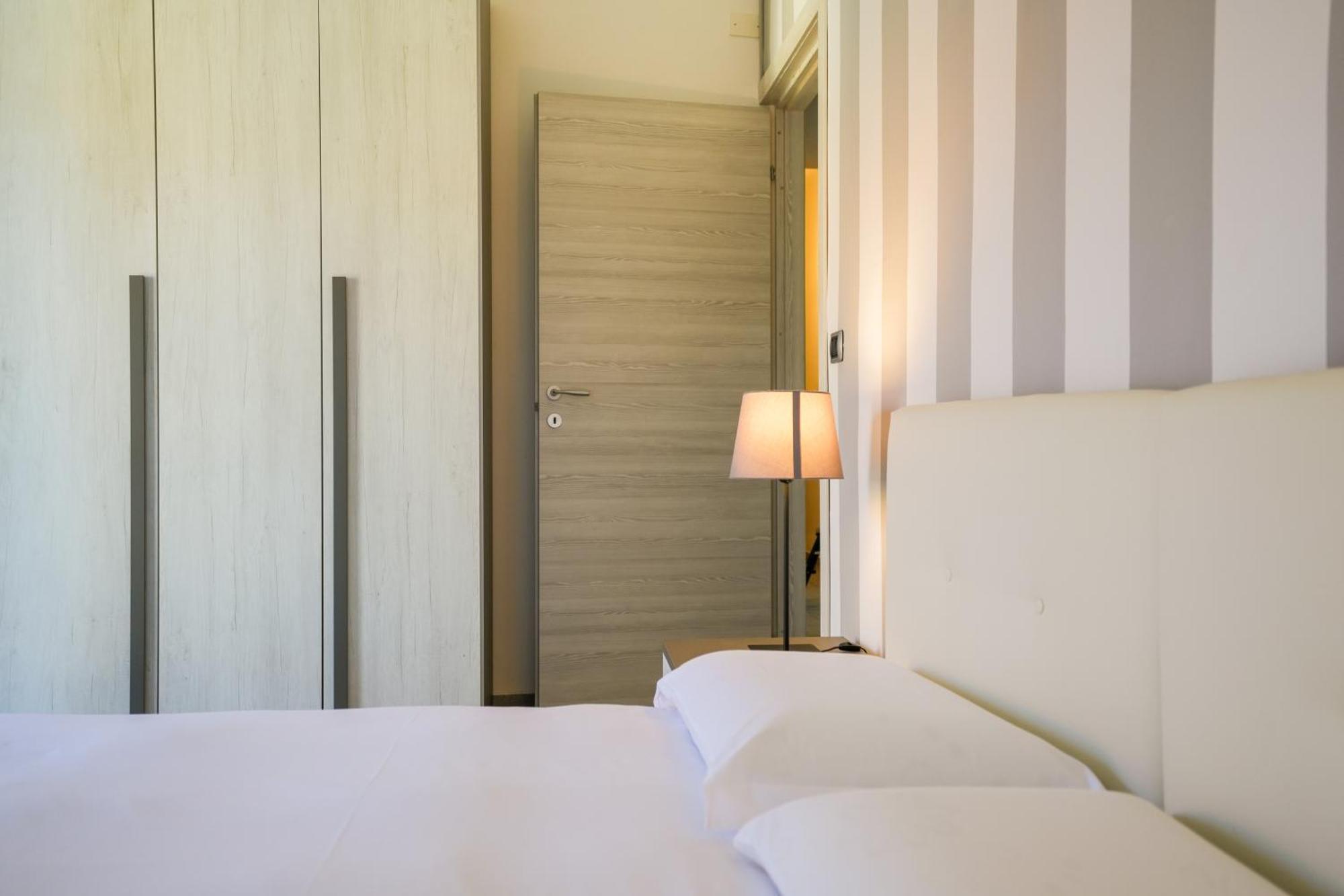 Montalto Apartment Turin Bagian luar foto